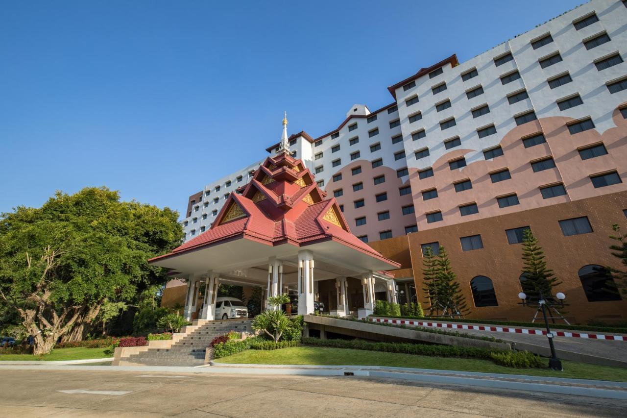 The Heritage Chiang Rai Hotel And Convention Exterior foto The 10th Building